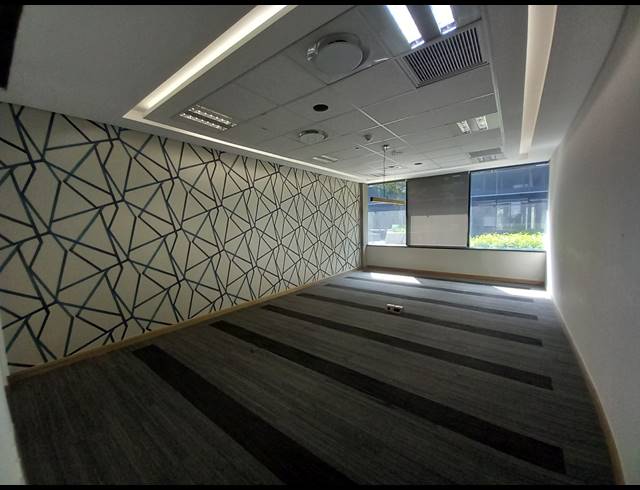 2,500M² OFFICE TO LET IN BRYANSTON